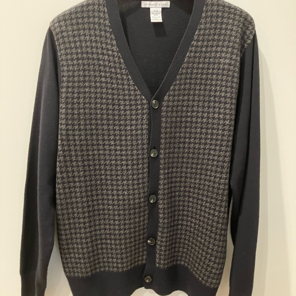 Men’s houndstooth cardigan